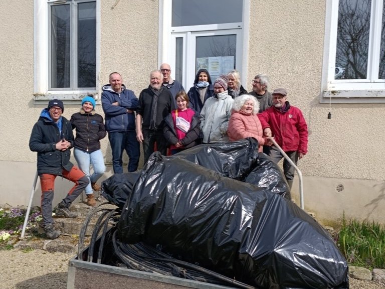 <strong>Vendières</strong> Tous droits réservés<small></small>