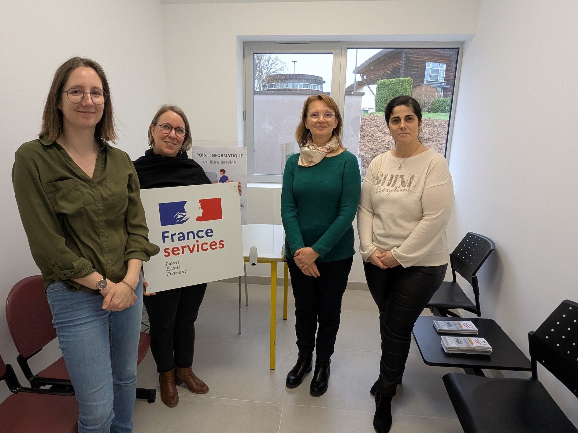 <strong></strong> Tous droits réservés<small></small>